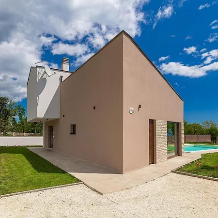 Ogradina Сasa de vacaciones